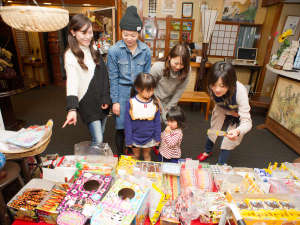 ★子供に大人気駄菓子屋