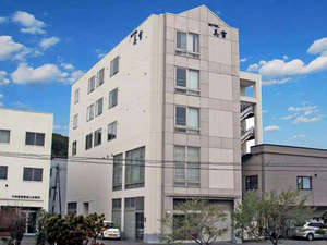 「ホテル美雪」の*JR稚内駅から徒歩4分のビジネスホテルです。