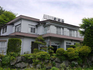 「大木山旅館」の*外観／河口湖から徒歩10分で観光拠点に最適！アットホームな宿です。