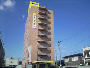 「スマイルホテル十和田」の外観