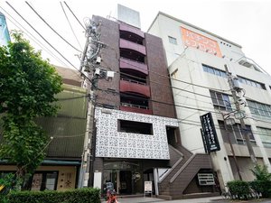 「グランカスタマ伊勢佐木町店」の外観