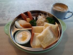 プレートタイプの軽朝食です。(部屋食可)