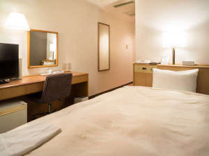 県内最大級の室数を誇るスタンダードシングルルーム。機能性と快適性を備えたリーズナブルなお部屋です。
