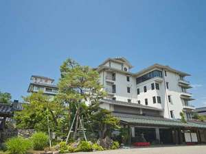 「金沢辰口温泉たがわ龍泉閣　北陸最大級の星空露天」の石川動物園そば、金沢の奥座敷「辰口温泉」