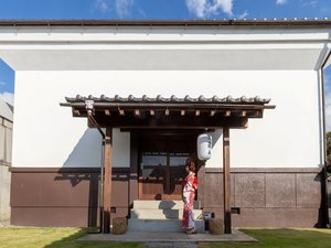 【土蔵】蔵を丸々リノベーションしたロフト式のお部屋。