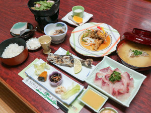 *【グレードアップ料理】鯉料理が味わえる通常料理に＋3品付く満足コース