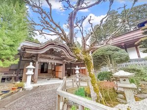 「高野山　宿坊　大明王院」のエントランス一例