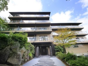 「ゆとりろ庵　ＡＮＮＥＸ」の【外観】全室南向き。お部屋ごとに様々な景観がお愉しみいただけます。