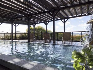 「獅子伏温泉　ホテルエリアワン広島ウイング」の天然温泉の露天風呂♪宿泊者様は無料でご利用いただけます。