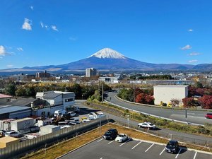 富士山客室からは富士山を一望できます。