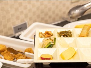 「朝食」常時30～40種類を揃えた体に優しいビュッフェ