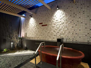 ◆露天風呂付きツイン／モダンなインテリアがもてなす洋室。※人口ラジウム鉱泉（客室一例）