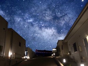 「リゾートイン西表島」の外観の星空写真