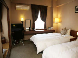 ◆和洋室：ベッドと布団どちらでもお休み頂けます（客室のベッドは全室デュベスタイルです。）