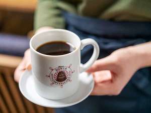 1Fカフェ&ケーキショップ「SONIA COFFEE&CAKE(ソニア コーヒー&ケーキ)」