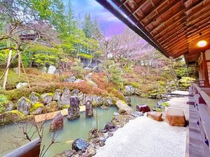 「高野山　真田坊　蓮華定院」の庭園一例