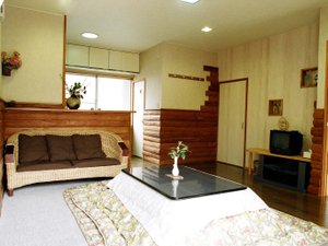 洋室２階建てさぎりこたつでぬくぬく！（１２月頃～４月頃