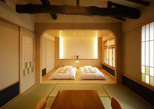 2017年7月、築250年の建屋を建築家により、リノベーション。和洋室【山(YAMA)】は広々14畳と贅沢な造り。