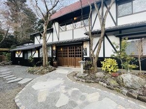 「別荘　今昔庵」の母屋