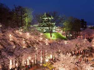 「アートホテル上越」の高田城址公園　三重櫓