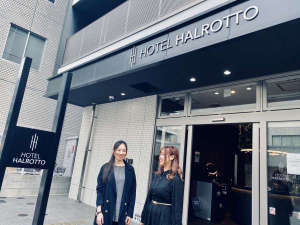 「ホテルハルロット福岡博多」のホテル入口
