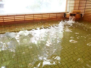 ・当館の天然温泉は保湿効果が良く湯冷めしにくい泉質です
