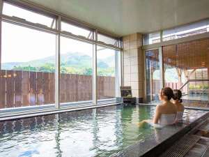 「大井川鐵道川根温泉ホテル」の大浴場