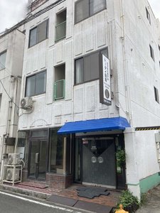 「ホテル　トーダイ　別館」の三原駅から徒歩五分の小さなホテルです。