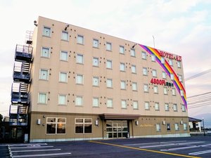 「HOTEL　AZ　長崎雲仙店」の外観