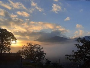 「ＫＯＵ雅之郷」の早朝の雲海