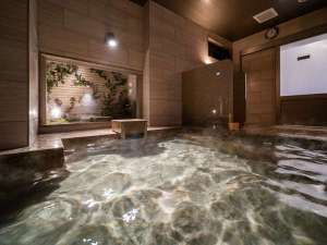 「天然温泉　東郷の湯　スーパーホテル東舞鶴」の源泉は美人の湯として有名な夕日ヶ浦温泉から運んでおります！