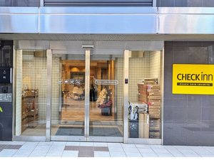 「CHECK　inn大阪新今宮」の外観