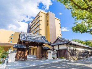 高知城下の天然温泉 三翠園(さんすいえん)