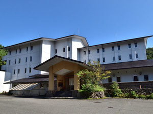 村杉温泉　風雅の宿　長生館