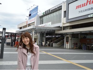 松本駅お城口より徒歩1分！飲食店やコンビニなどビジネス＆旅行に便利な立地です。