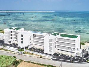 「ウォーターマークホテル＆リゾーツ沖縄宮古島」の外観