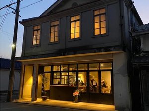 「Lhotel　de　Mai」の外観