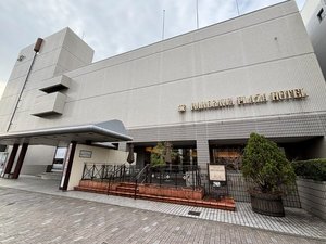 「加古川プラザホテル」のホテル外観(朝)