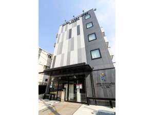 「ＨＯＴＥＬ　ＮＩＮＥ　ＳＴＡＴＥＳ　ＨＡＫＡＴＡ」の外観