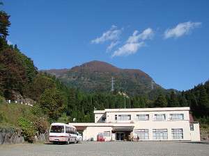 「あまごの宿」の初秋の風景