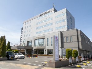 「ホテルモンターニュ松本」のホテル外観