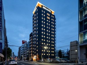 「アパホテル〈浅草　新御徒町駅前〉」のホテル外観