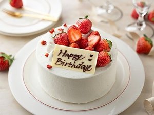 【記念日のお祝いに】ケーキや花束のご注文は(Cake.jp)から。詳細は汐の丸公式HPをご覧ください。