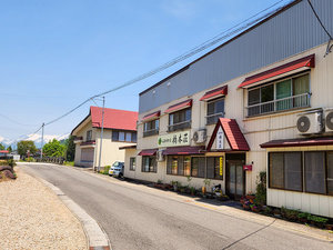 「民宿橋本荘」の外観