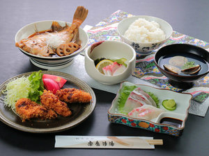 【ビジネス定食】ボリューム満点リーズナブル!お刺身も付いた定食