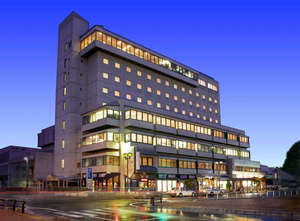 「ホテルモントビュー米沢」の市の中心繁華街にあり、観光・ビジネスに最適