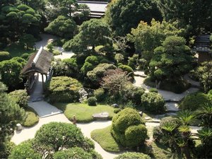 「大丸別荘」の日本庭園