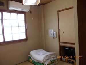 客室4.5畳から6畳1人から2人部屋