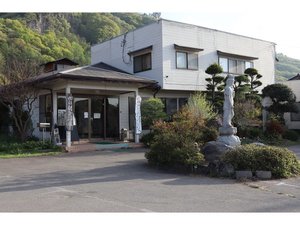 「布引観音温泉」の健康と幸せを祈願します。