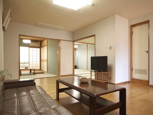 広々のびのび2間＆リビング付のお部屋です。